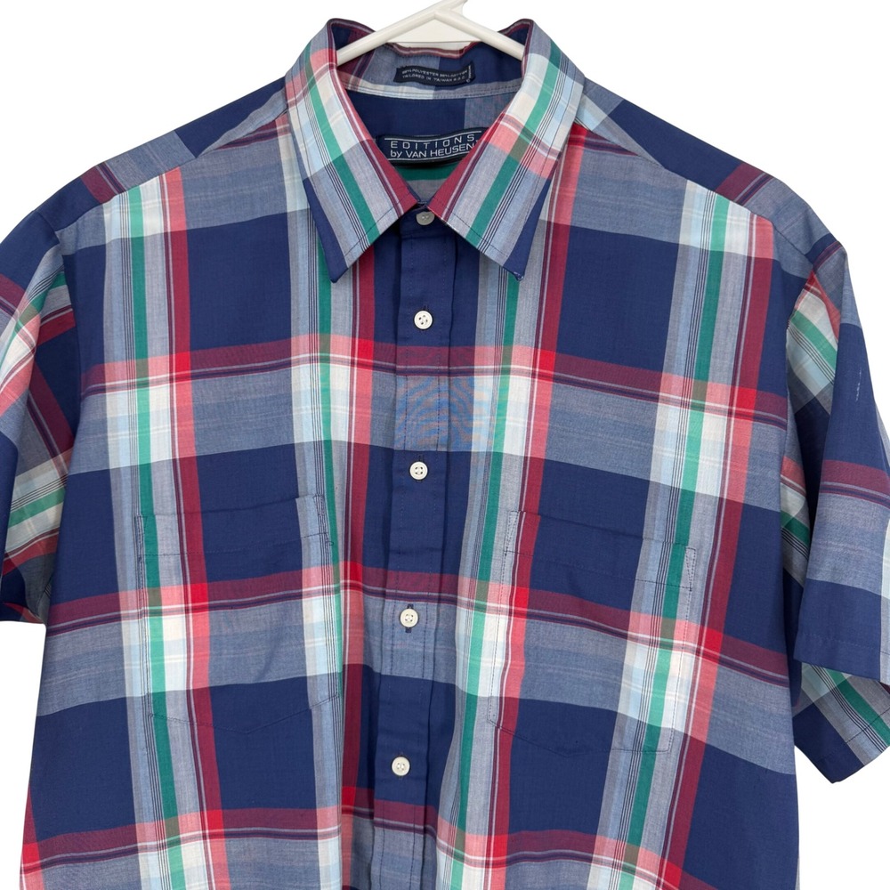 Van Heusen Plaid Button Down Mens Large Blue Short Sleeve Pocket Shirt Casual